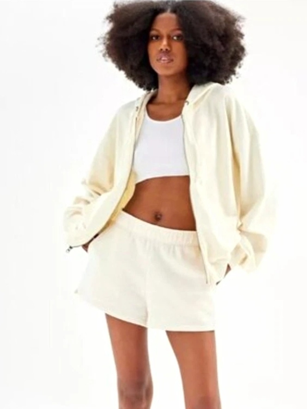 The North Face Women’s Simple Logo Fleece Shorts Drawstring Pockets White L